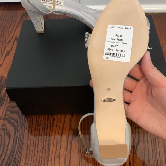 Badgley Mischka silver heels with stone detailing - Picture 3 of 4